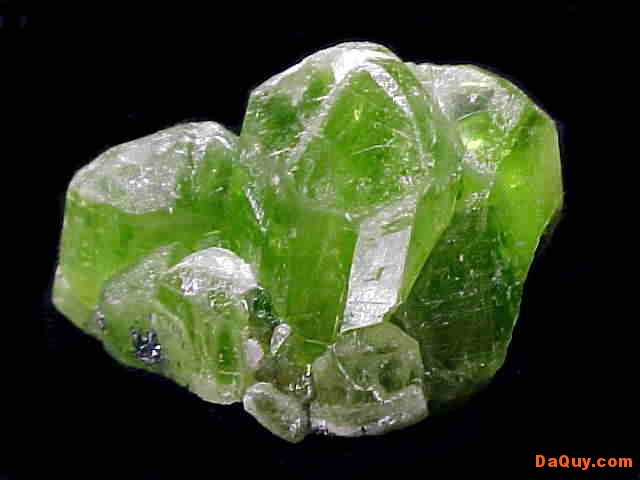 peridot tho Đá Quý Peridot và đặc tính, tác dụng chữa bệnh (theo dân gian)